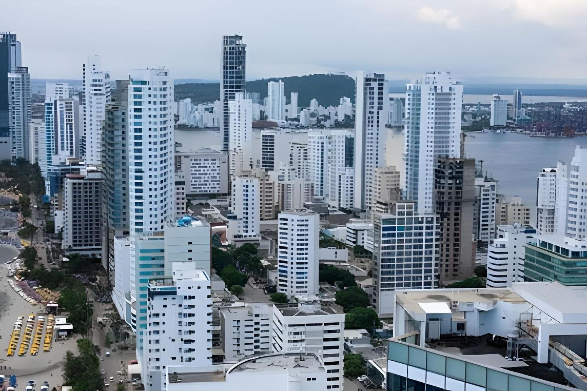 Laurdhomes Palmetto Floor 32, Sea View *
