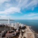 Laurdhomes Palmetto Beach Floor 32, Sea View
