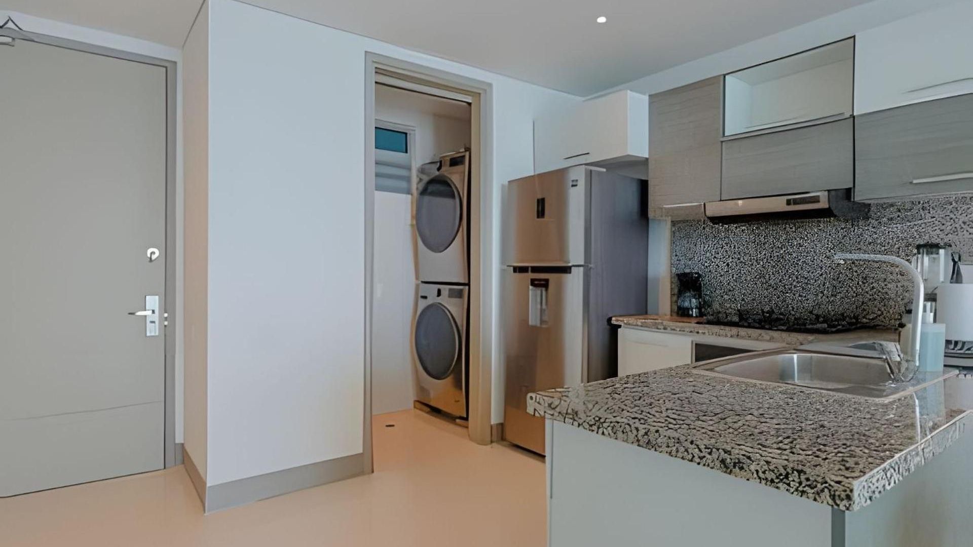 Laurdhomes Palmetto Floor 32, Sea View Apartment *