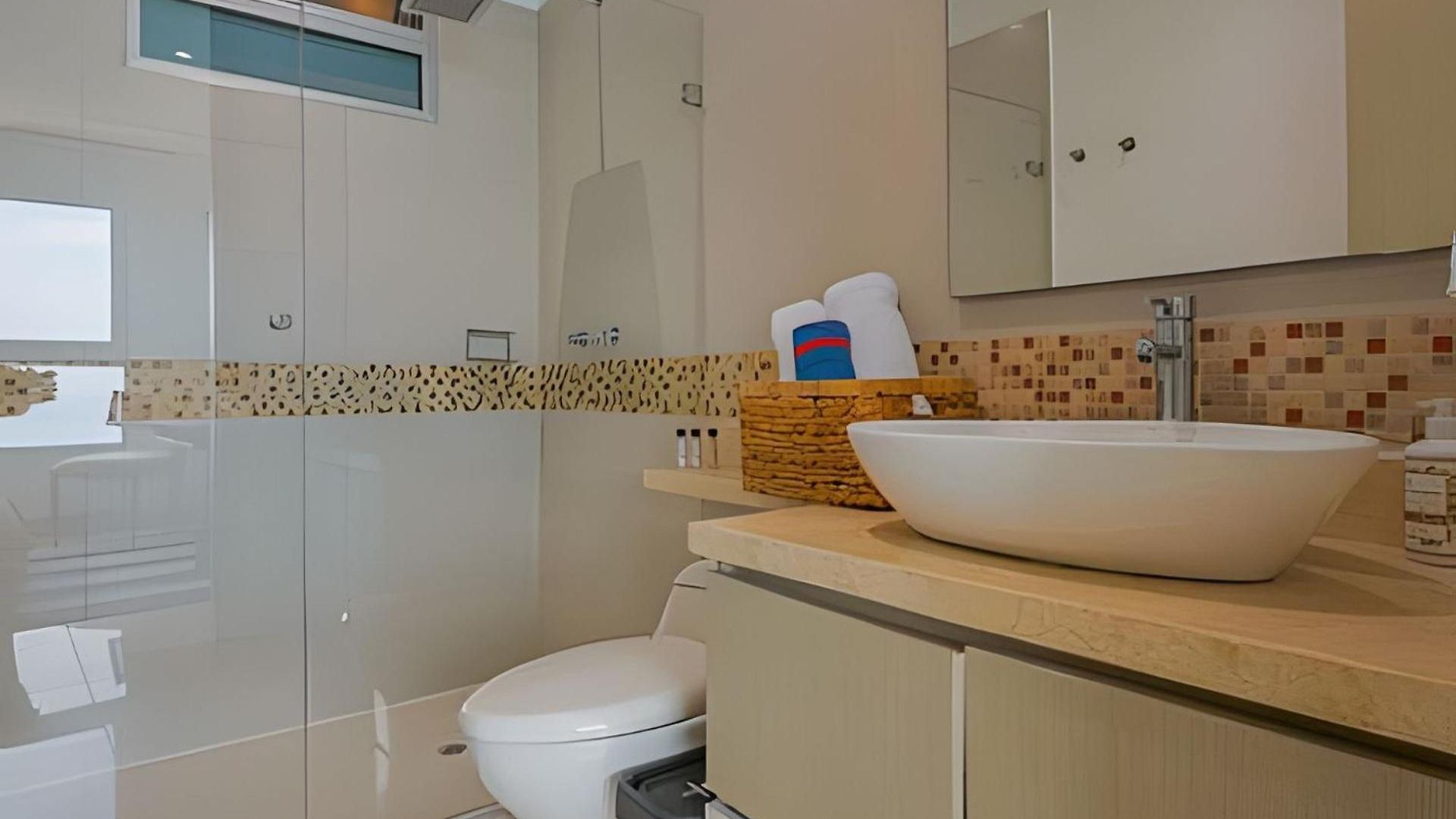 Laurdhomes Palmetto Floor 32, Sea View Apartment *